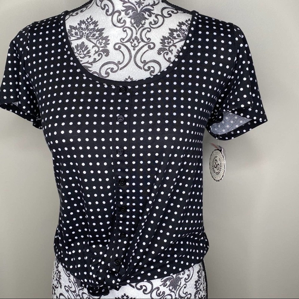 AUTHENTIC AMERICAN BLACK & WHITE Crop Top POLKA DOTS SHORT SLEEVE SIZE SMALL